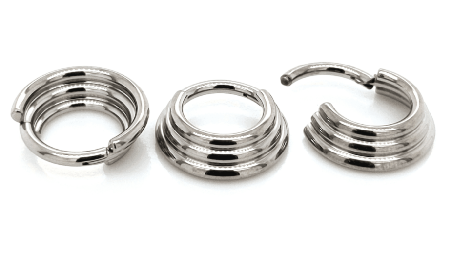 TITANIUM 3 RING HINGED SEGMENT RING (5/16")